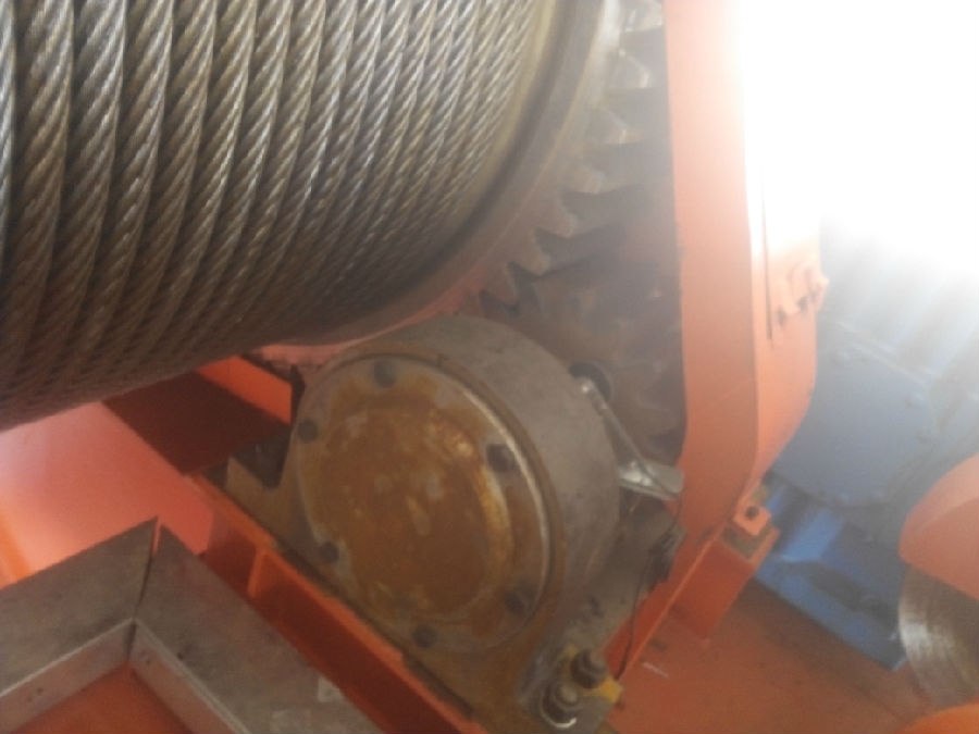 內蒙古蘭石門式起重機安全監控系統現場安裝圖七