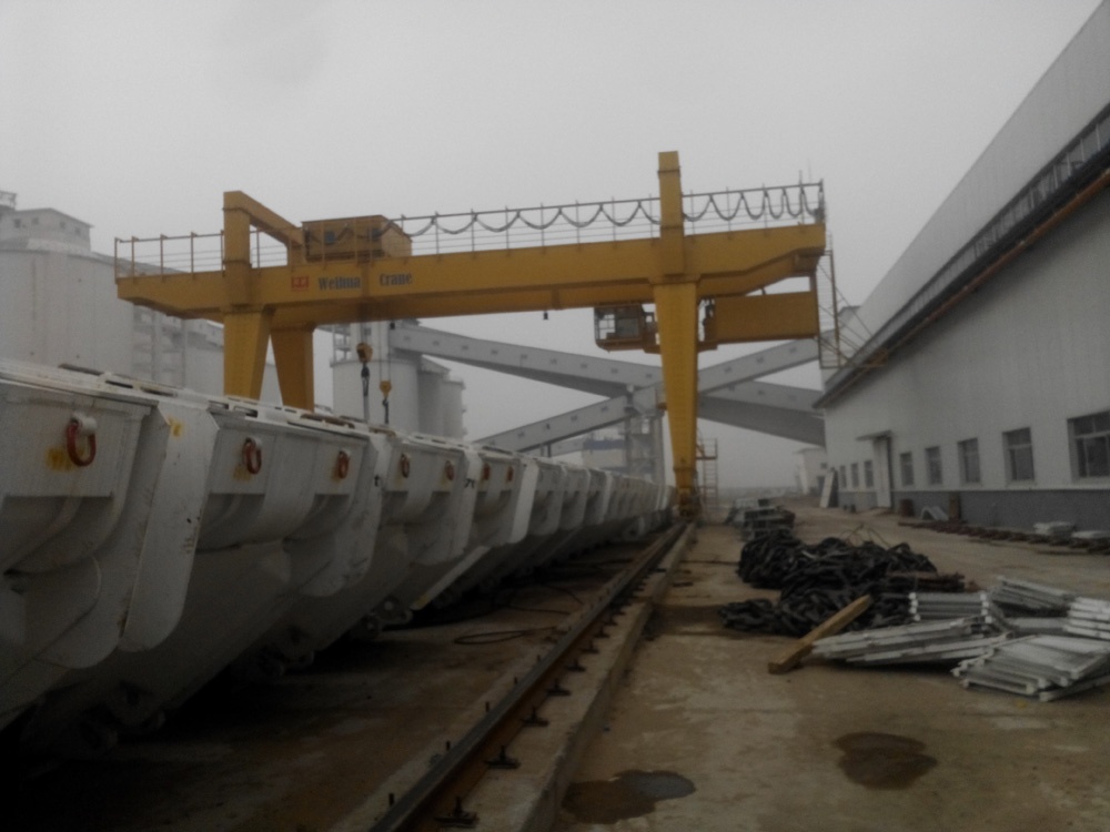 鄂爾多斯石拉烏素煤礦安裝門式起重機(jī)安全監(jiān)控系統(tǒng)現(xiàn)場圖片一