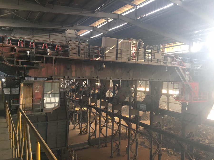 鞍山源鑫鋼鐵安裝冶金吊起重機(jī)安全監(jiān)控系統(tǒng)